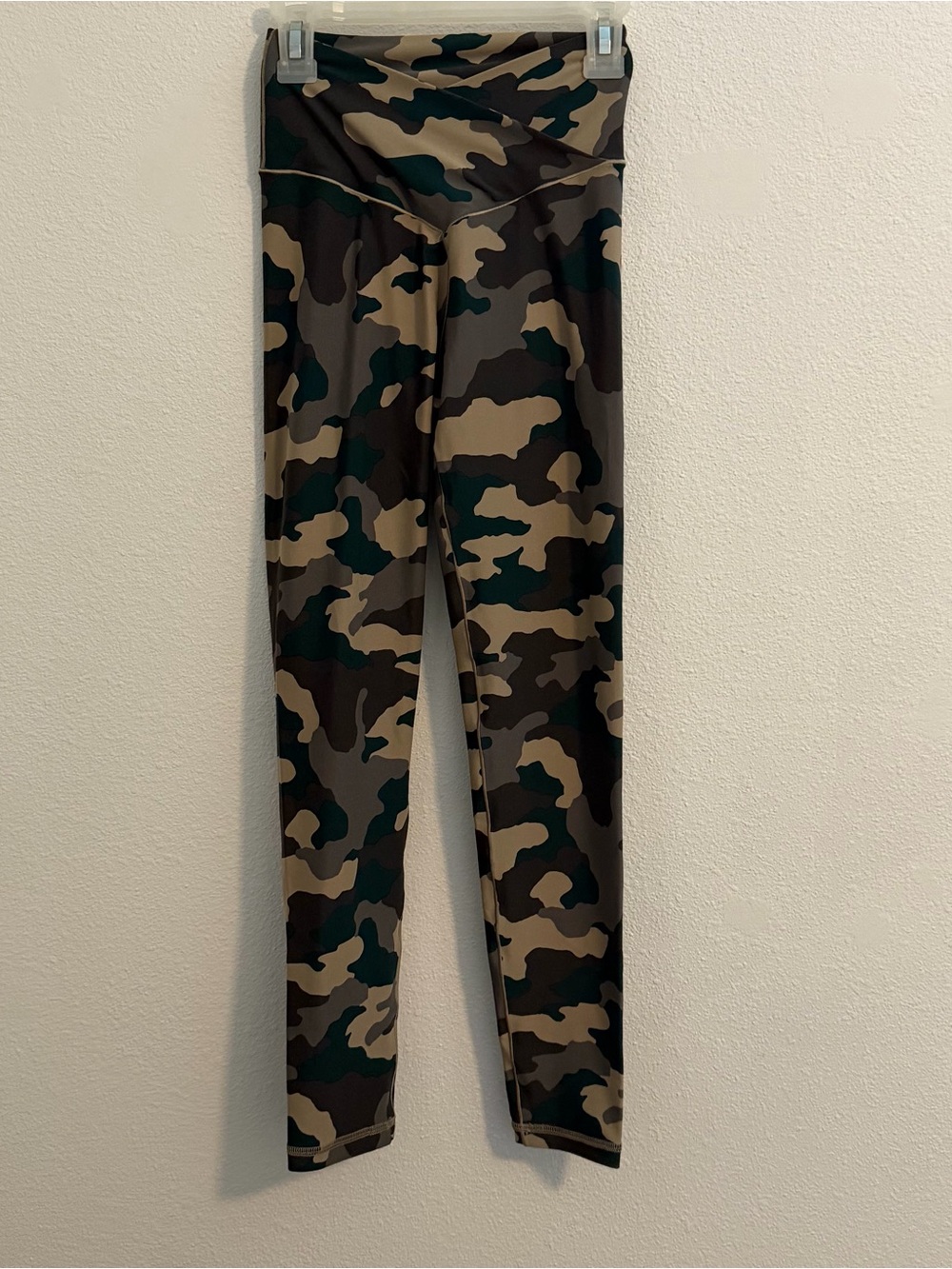 Aerie Offline Real Me High Waisted Camo Leggings - New Without Tags - S
